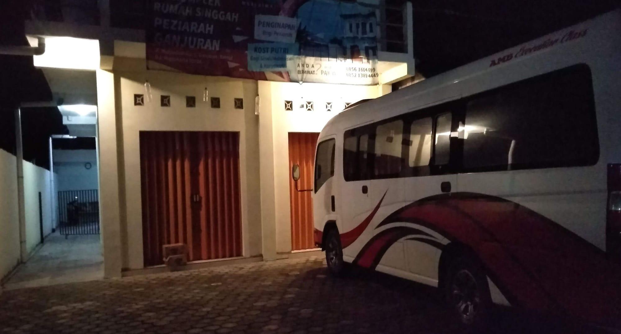 Spot On 93020 Rumah Singgah Ganjuran Bantul Exterior foto