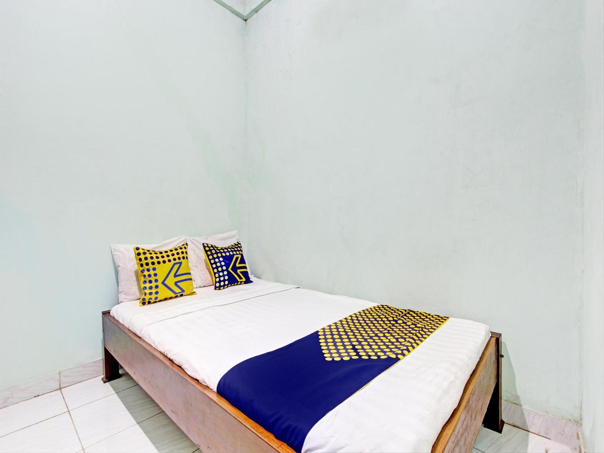 Spot On 93020 Rumah Singgah Ganjuran Bantul Exterior foto